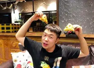 杜海涛餐厅七人吃饭后腹泻,却称是顾客敲诈,如今又再度改口
