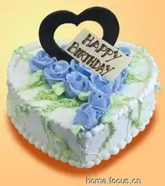 四jj今天生日啊,生日快乐来得晚了
