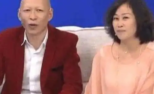 裘千尺女儿照片曝光,本以为会很丑,却一个比一个好看,看呆网友
