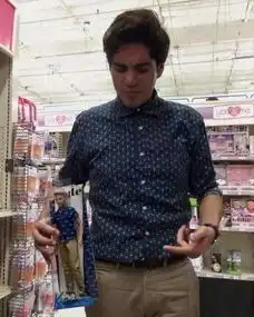 都是猿粪啊为什么这些撞衫可以撞得这么搞笑...哈哈哈哈哈
