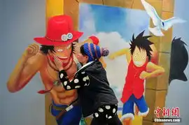 济南举办首届3d魔幻艺术展市民尽享恶搞乐趣
