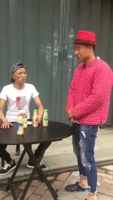 爆笑视频没文化太可怕
