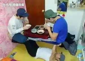 搞笑趣图各种各样的妹子们走楼梯,长见识了
