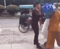 幽默段子一姑娘来应聘销售她还没说完经理居然同意了
