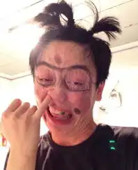 微博扮丑大赛豁出去了每个人都是奇葩
