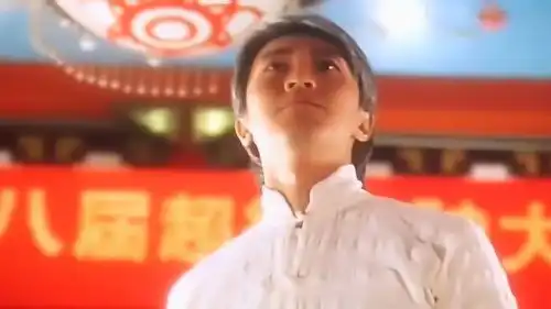 星爷和龙套的经典爆笑对话,美女出现之后才明白原来如此,佩服佩服
