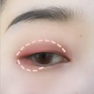 单眼皮眼妆怎么画凯芙兰霓光四色眼影盘帮你搞
