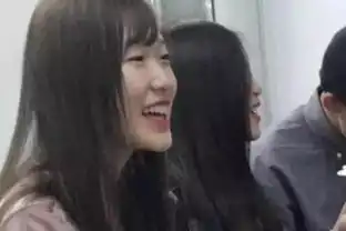 腐团儿学生时期的照片曝光,和现在的样子对比后,网友不敢相信
