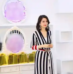 洪欣走出老公绯闻风波,带女儿参加活动,巧妙回答关于张丹峰问题
