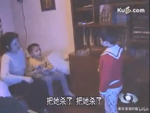 17岁姐姐带10岁妹妹跳河自杀,背后是3000万二胎家庭的隐痛
