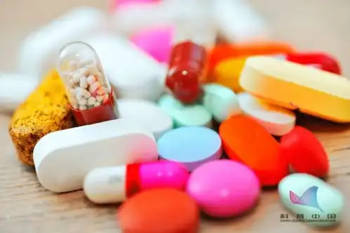 可怕这种常用药竟会伤肝伤肾多数人对此毫不知情
