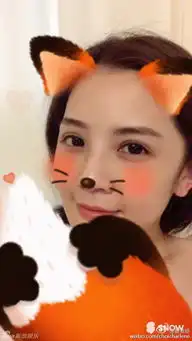 组图阿sa萌小鹿忽变如花大双眼皮抢镜
