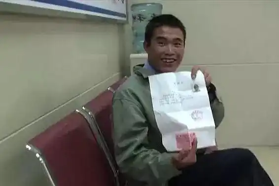 我在春运的派出所里,看见了人间万象
