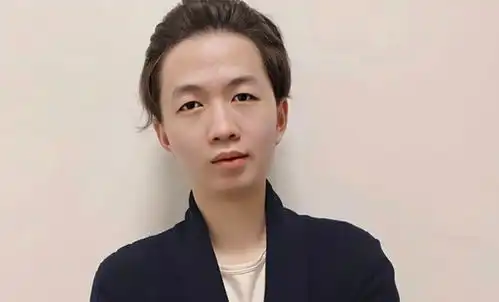 王者荣耀最菜主播出现德华开播俯冲到1600分,又准备下播再冲分

