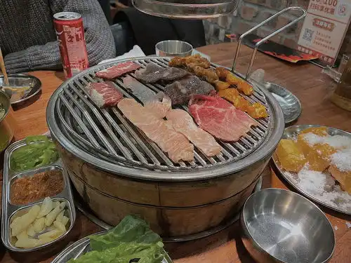 建一个95后干饭喝酒群
