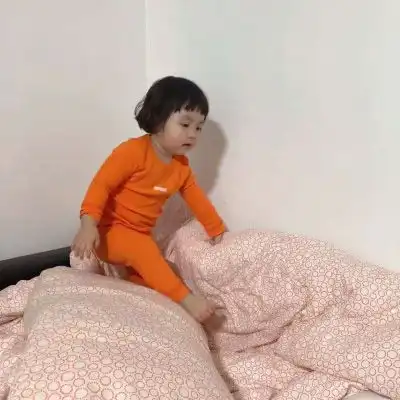 可爱的小孩头像超萌搞怪小女孩头像可爱呆萌图片
