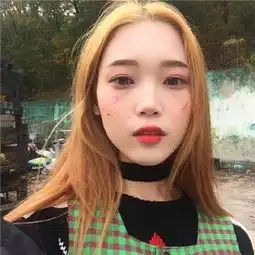 我才是一直陪伴你的人,情侣头像搞笑逗比一对真人
