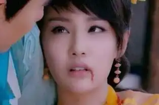古装剧种女星吐血照,个个都好看,看到最后一个莫名心疼

