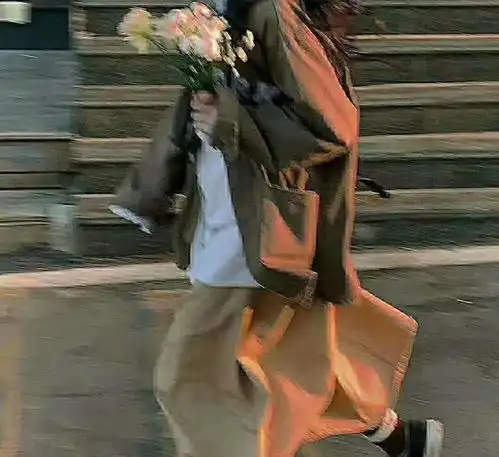 雍和宫门外的算命婆婆我从来不给自己的家人算命
