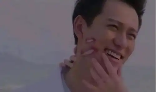 和关晓彤争番,与杨紫男友秦俊杰搞暧昧,高开低走的张雪迎怎么了
