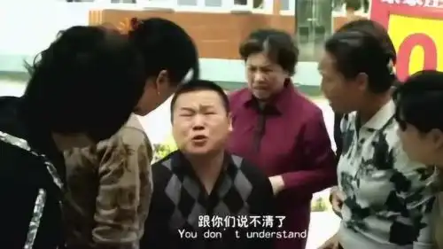 岳云鹏爆笑喜剧电影,教大妈们唱歌这段戏,实在太逗了
