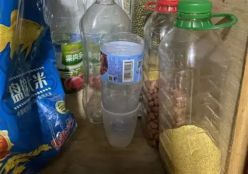 说真的别再用塑料瓶装东西了
