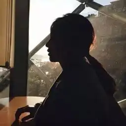 长得漂亮能当饭吃吗

