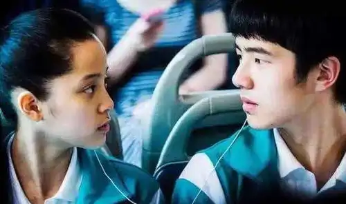 她出生演艺世家,演技被群嘲,网友却说我想成为她
