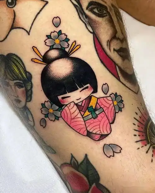 可爱的娃娃纹身
