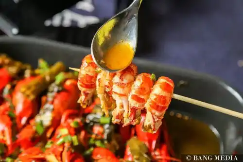 缤纷小龙虾盛宴,竟然还畅吃这家自助餐真的不怕被你们吃穷
