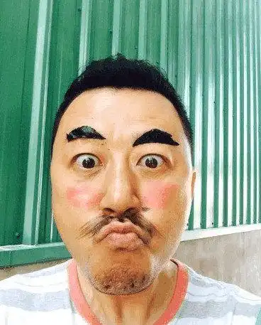 超强大咖明星搞怪图集,你能认的出几个全认出容我叫你一声大佬
