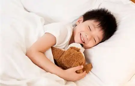 孩子应该几点睡家长们要进来看看
