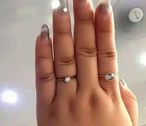 搞笑图片用我的一身伤,换来老婆的笑脸
