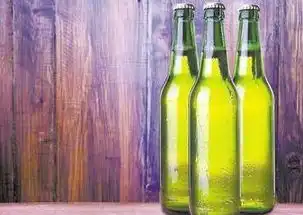 涨知识为什么啤酒瓶大多是绿色的很多人不知道
