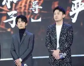 雷佳音百般护着千玺的原因我成不了他了,我希望他可以当他自己
