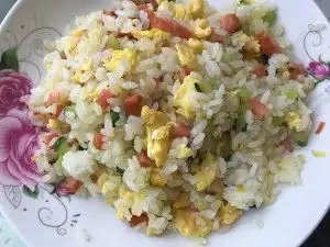 怎样做蛋炒饭又简单又好吃图解
