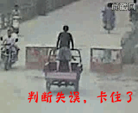 这样的失误还第一次吧
