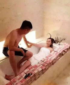让哥泡这些钱都是你的
