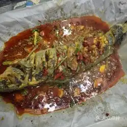 一纸馋纸包鱼的麻辣烤鱼好不好吃用户评价口味怎么样济南美食麻辣烤鱼实拍图片大众点评
