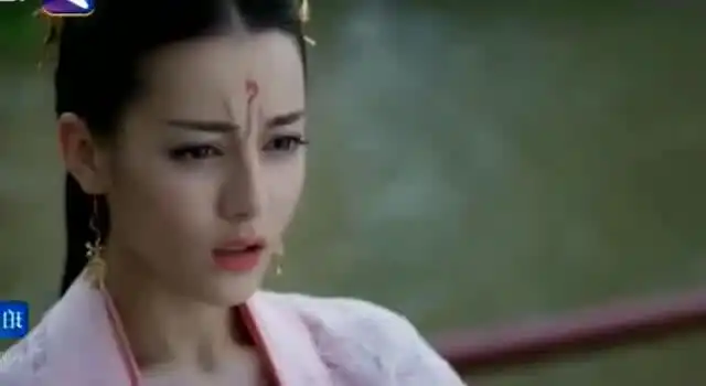三生三世被踢了一脚的帝君,好搞笑
