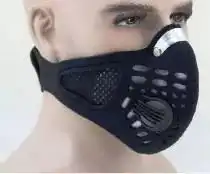 你戴的口罩能挡雾霾快别搞笑了
