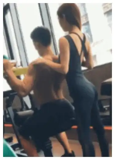 为什么医生不让一次性把智齿拔掉哈哈哈哈
