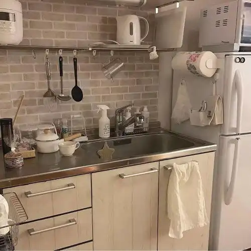 一单身小姐姐在出租屋的日常,引数万网友围观原来一个人的生活可以这么酷
