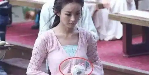 你没见过的穿帮镜头杨幂身后有啤酒,最后一个最搞笑
