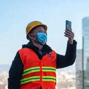 三场特殊的视频连线首都建设者就地过年记
