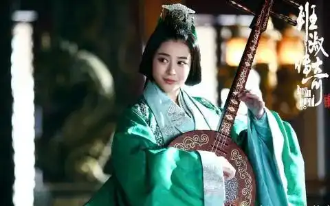 京城第一美人李心艾长胖40斤,开发逗比搞笑天赋,反而讨喜
