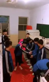 爆笑大学宿舍的奇葩日常这样的室友你遇到过吗
