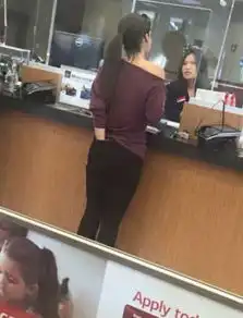 女人在搞笑界是有地位的
