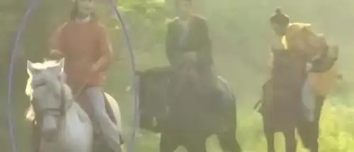 四大名著中爆笑的穿帮镜头,你发现了几处导演拿八倍镜看的吧
