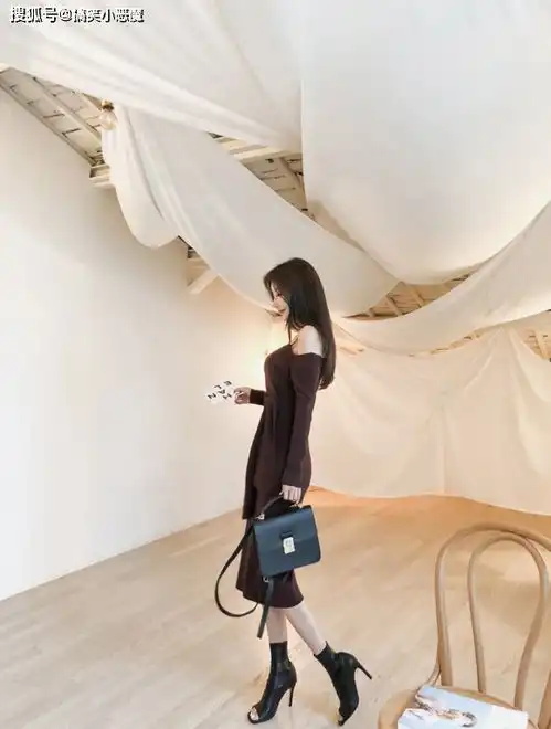 搞笑gif趣图你们都别看着了,还是赶快送医院吧
